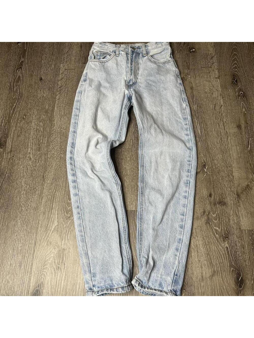 Brandy Melville Light Wash Blue Jeans